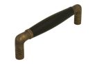 Poignée de cuisine laiton patiné. Entraxe 128 mm