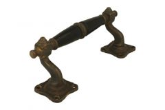 Poignée de porte 160mm ornementée déportée laiton patiné