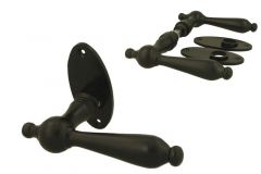 Béquilles de porte noir modèle classique sur rosaces ovales