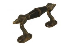 Poignée de tirage 145mm ornementée déportée laiton patiné