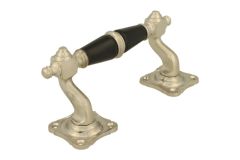 Poignée de tirage 130mm ornementée déportée